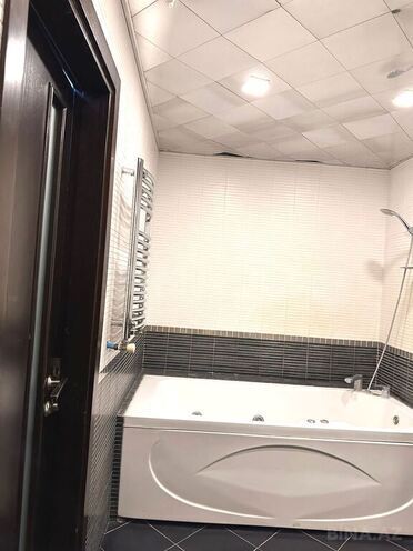 3 otaqlı yeni tikili - Nizami m. - 130 m² (12)