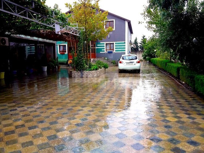 5 otaqlı həyət evi/bağ evi - Novxanı q. - 264 m² (2)
