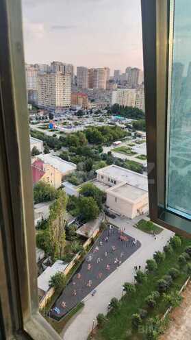 4-комн. новостройка - Ясамальский р. - 178 м² (2)
