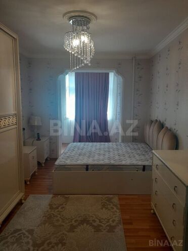 3 otaqlı köhnə tikili - Neftçilər m. - 72 m² (4)