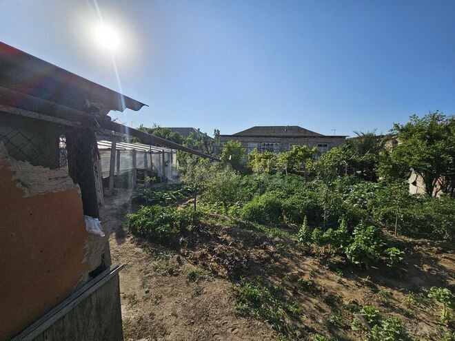 4 otaqlı həyət evi/bağ evi - Binə q. - 220 m² (1)