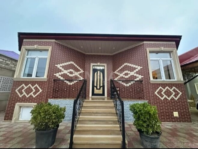 4-комн. дом/дача - пос. Гала - 120 м² (1)