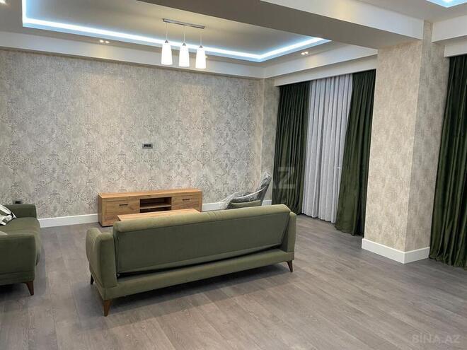 5 otaqlı yeni tikili - Ağ şəhər q. - 212 m² (2)