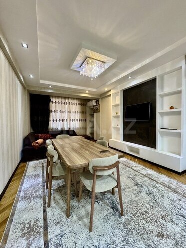 3 otaqlı yeni tikili - İnşaatçılar m. - 130 m² (1)