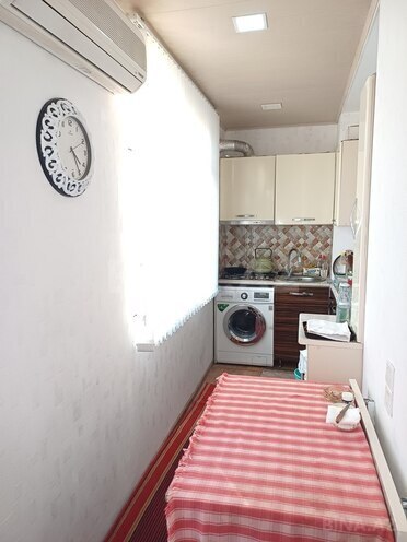 3 otaqlı köhnə tikili - Azadlıq Prospekti m. - 60 m² (10)