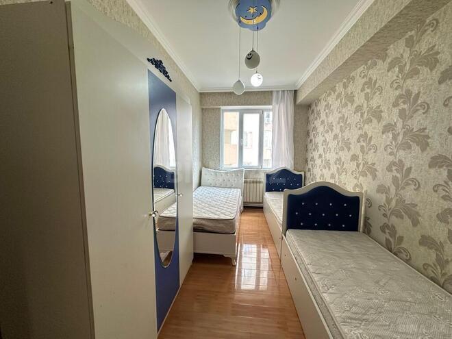 3 otaqlı köhnə tikili - Yeni Günəşli q. - 90 m² (2)