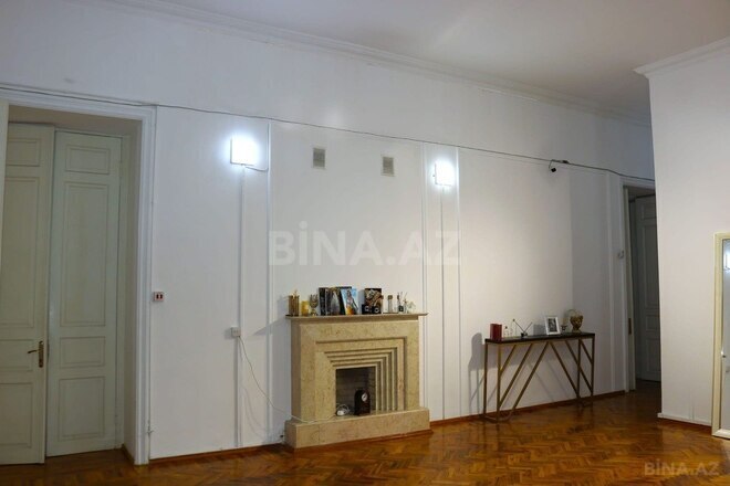 6-комн. вторичка - м. 28 мая - 240 м² (16)