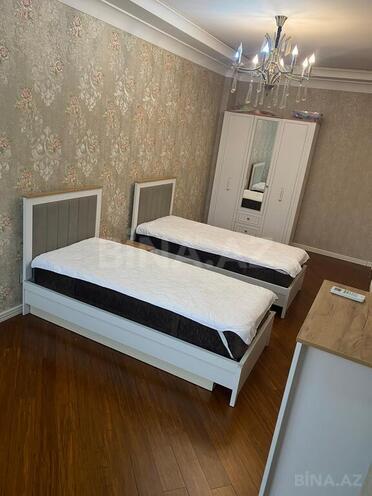4 otaqlı yeni tikili - Şah İsmayıl Xətai m. - 185 m² (8)