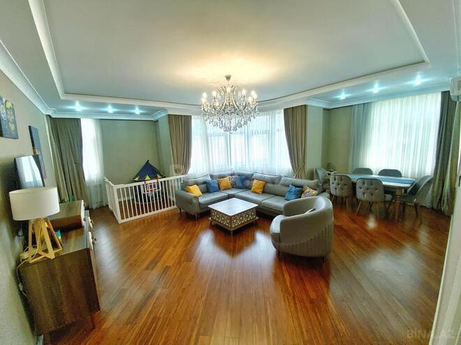 4 otaqlı yeni tikili - Şah İsmayıl Xətai m. - 185 m² (1)