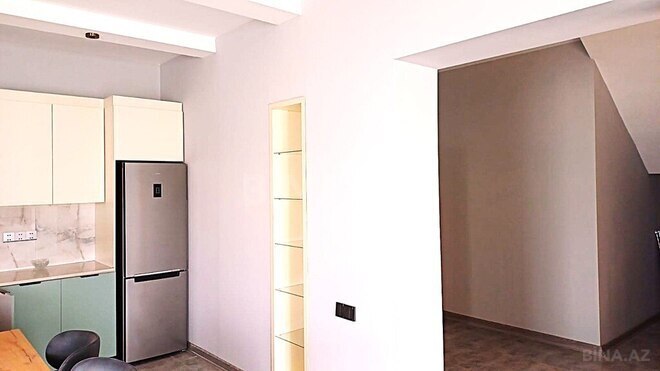 6 otaqlı həyət evi/bağ evi - Görədil q. - 200 m² (19)