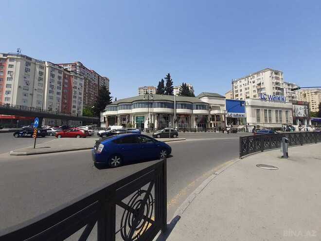 3-комн. вторичка - м. 8 ноября - 80 м² (3)