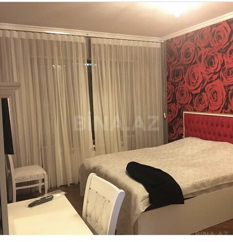 3-комн. вторичка - м. Элмляр Академиясы - 100 м² (4)