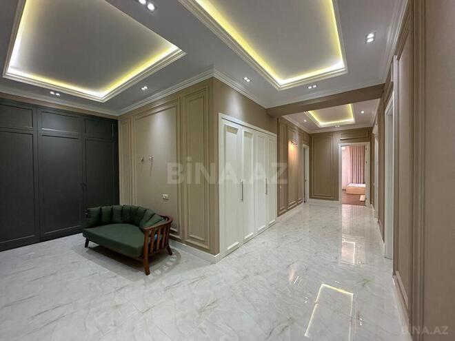 4-комн. новостройка - м. 28 мая - 235 м² (1)