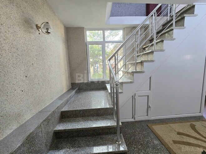 7-комн. дом/дача - пос. Деде Горгуд - 181 м² (9)