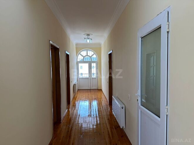 7 otaqlı həyət evi/bağ evi - Xaçmaz - 220 m² (15)
