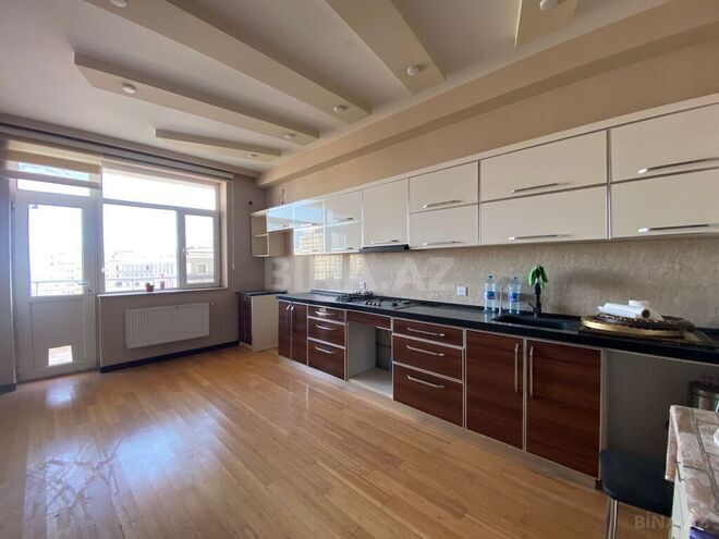3 otaqlı yeni tikili - İnşaatçılar m. - 125 m² (9)