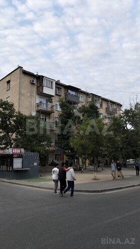 3-комн. вторичка - м. Нефтчиляр - 54 м² (2)