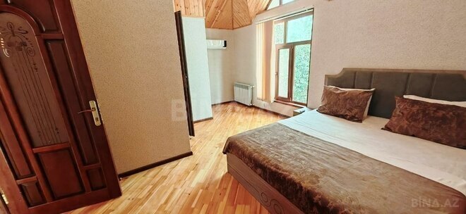 4 otaqlı həyət evi/bağ evi - Qəbələ - 220 m² (16)
