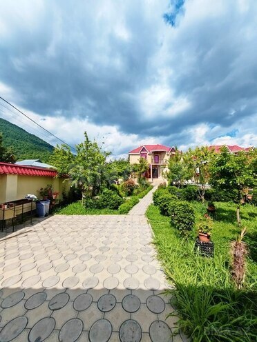 4 otaqlı həyət evi/bağ evi - Qəbələ - 220 m² (6)