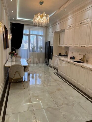 4 otaqlı yeni tikili - Nizami m. - 205 m² (4)