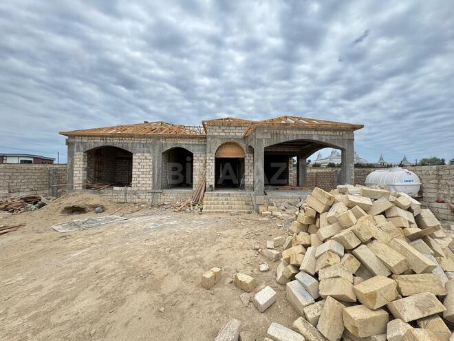 5 otaqlı həyət evi/bağ evi - Şüvəlan q. - 230 m² (1)