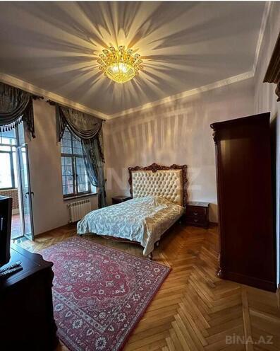 5 otaqlı köhnə tikili - İçəri Şəhər m. - 220 m² (9)