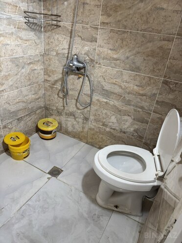 6 otaqlı həyət evi/bağ evi - Ramana q. - 200 m² (17)
