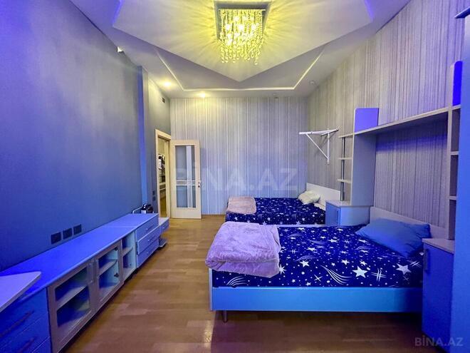 3-комн. новостройка - м. 28 мая - 225 м² (17)