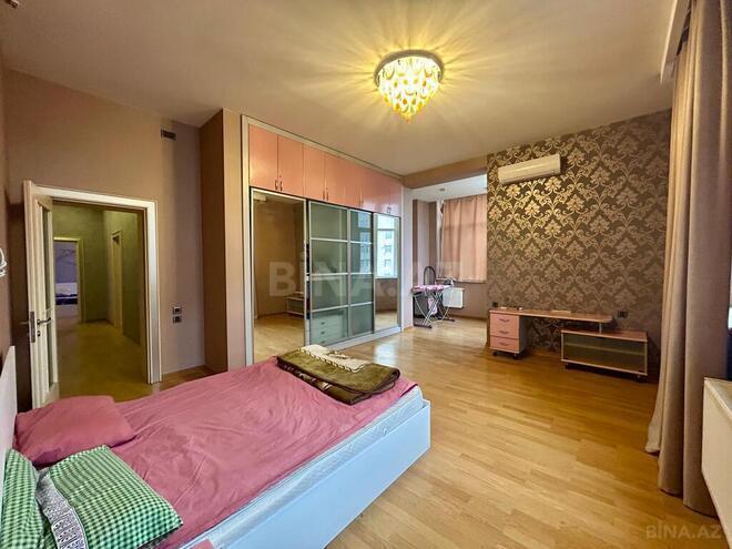 3-комн. новостройка - м. 28 мая - 225 м² (9)