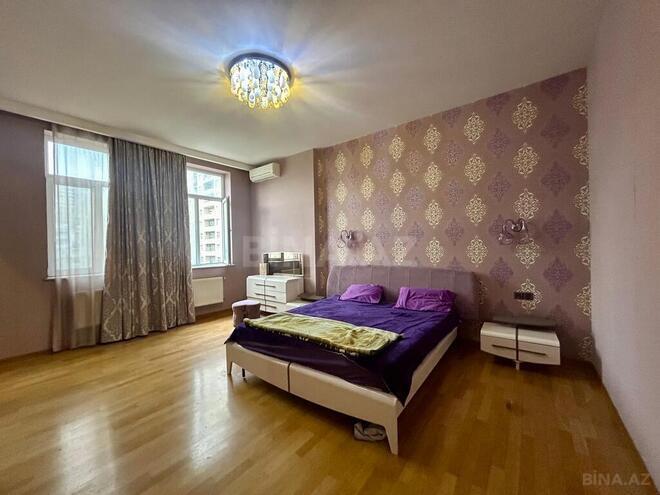 3-комн. новостройка - м. 28 мая - 225 м² (12)