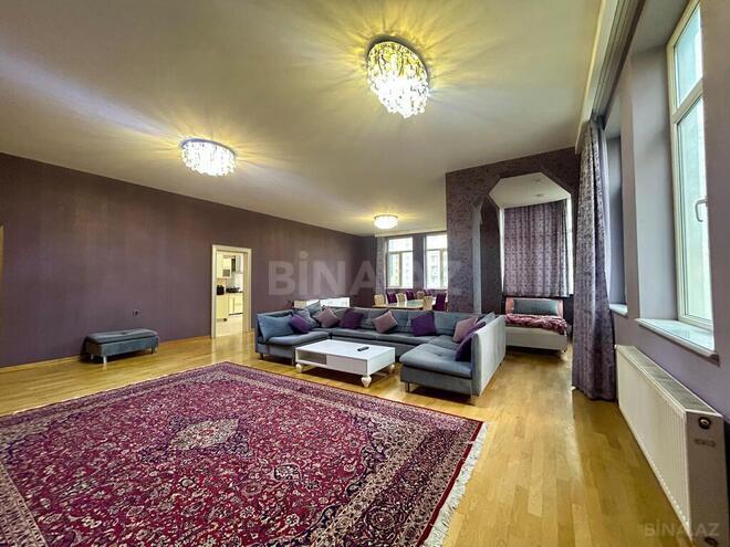 3-комн. новостройка - м. 28 мая - 225 м² (2)