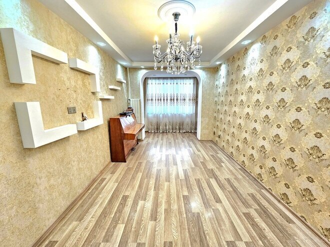 3 otaqlı köhnə tikili - Həzi Aslanov q. - 85 m² (15)