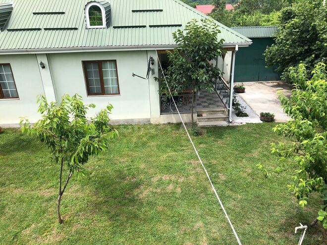 2 otaqlı həyət evi/bağ evi - Qəbələ - 80 m² (1)
