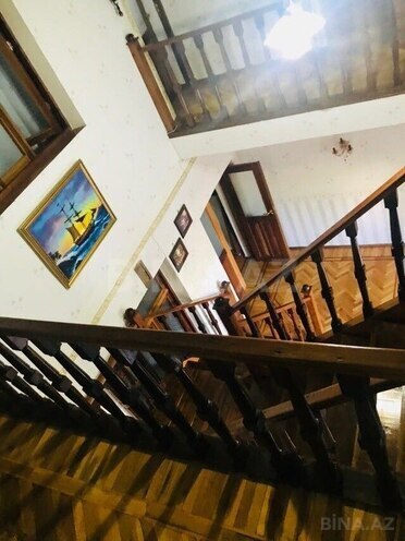 6 otaqlı həyət evi/bağ evi - Novxanı q. - 400 m² (13)