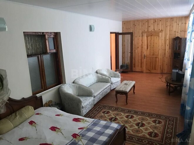 6 otaqlı həyət evi/bağ evi - Novxanı q. - 400 m² (14)