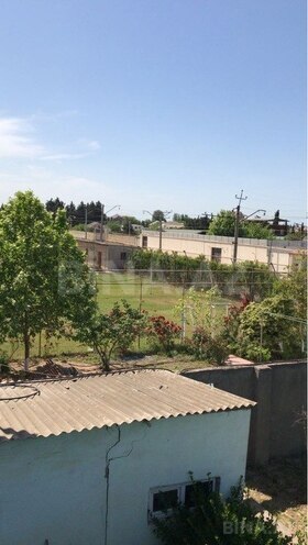 6 otaqlı həyət evi/bağ evi - Novxanı q. - 400 m² (5)