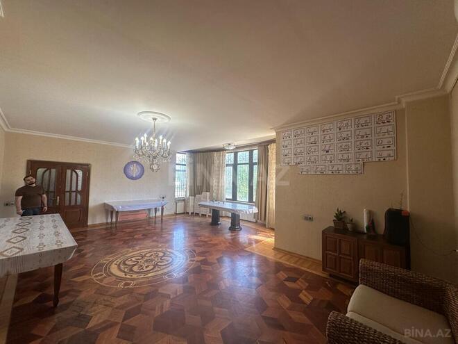 Satılır 10 otaqlı həyət evi/bağ evi 650 m², Novxanı q., photo 19 from 25