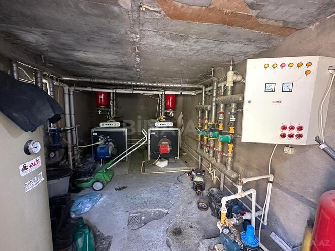 Satılır 10 otaqlı həyət evi/bağ evi 650 m², Novxanı q., photo 24 from 25