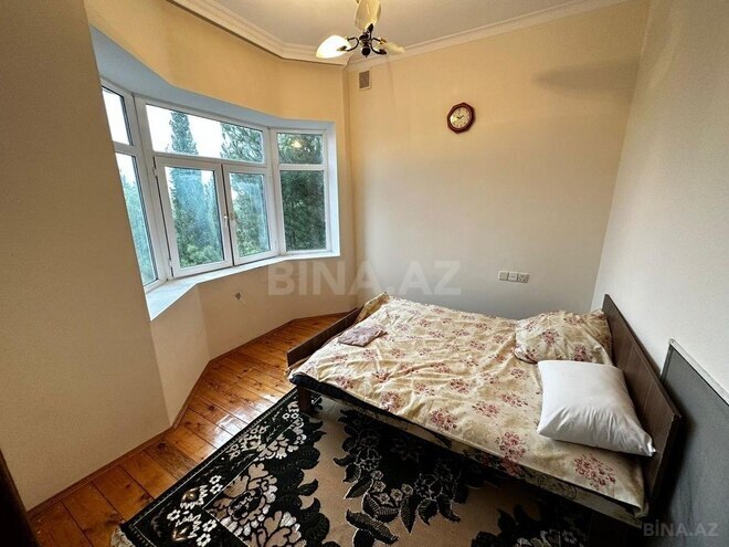6 otaqlı həyət evi/bağ evi - Xudat - 200 m² (11)