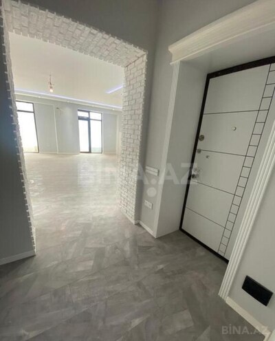 3-комн. новостройка - м. 8 ноября - 148 м² (5)