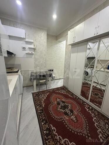 3-комн. новостройка - м. 28 мая - 90 м² (1)