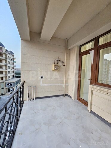 3-комн. новостройка - Абшеронcкий  р. - 100 м² (17)
