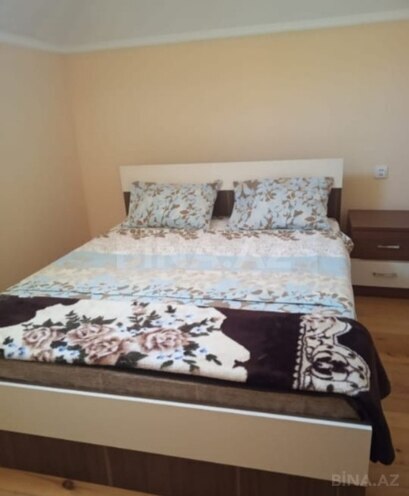8 otaqlı həyət evi/bağ evi - Şəki - 160 m² (12)