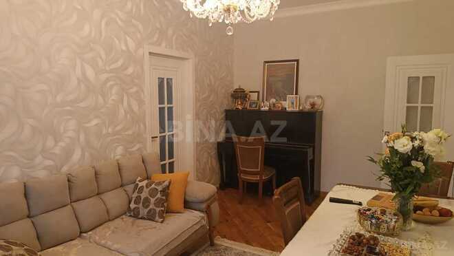 5-комн. вторичка - м. Азадлыг проспекти - 120 м² (16)