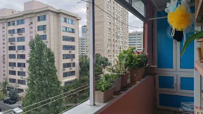 5-комн. вторичка - м. Азадлыг проспекти - 120 м² (2)