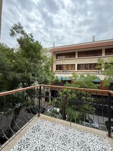 4 otaqlı köhnə tikili - Sahil m. - 120 m² (24)