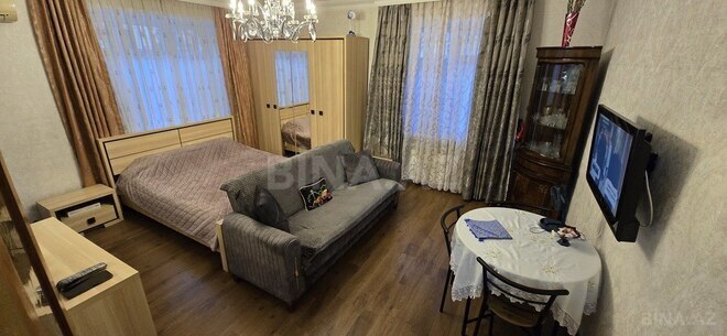 1 otaqlı köhnə tikili - Bayıl q. - 30 m² (7)