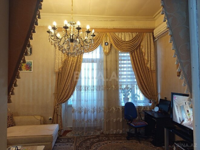 4 otaqlı köhnə tikili - Sahil m. - 90 m² (25)
