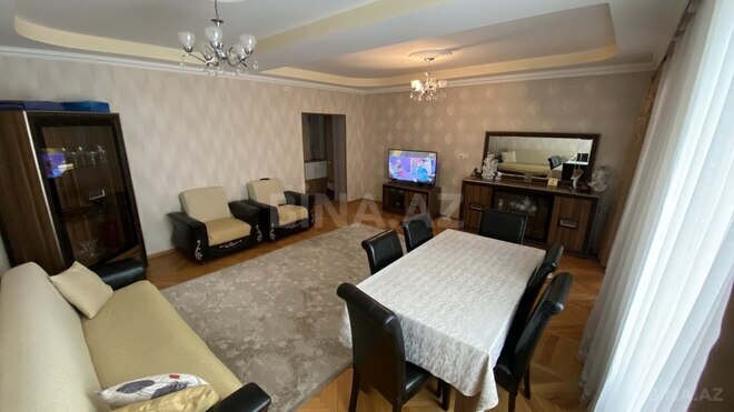 4-комн. вторичка - м. Нефтчиляр - 90 м² (1)