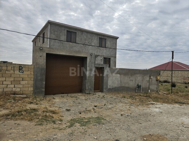 6 otaqlı həyət evi/bağ evi - Saray q. - 260 m² (3)